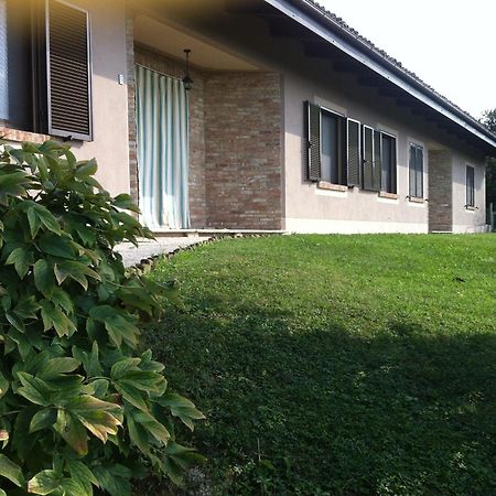 Agriturismo Bottega Di Rosanna Castagnole delle Lanze Quarto foto